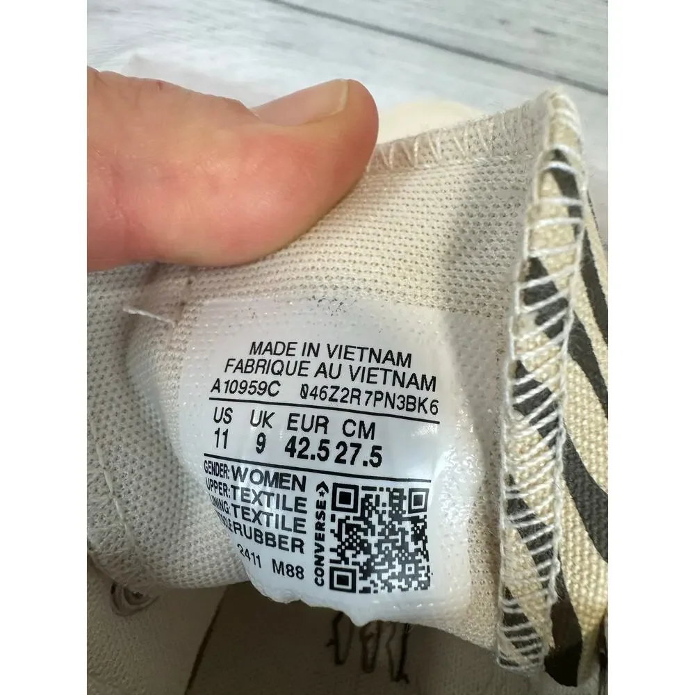 Converse Women's Ivory & Black Zebra Printed Platform Sneakers Size 11 - Picture 6 of 11